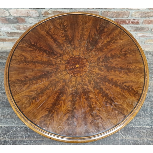 1085 - Edwardian mahogany circular centre table with burr wood inlay to top, H 60cm x w 90cm