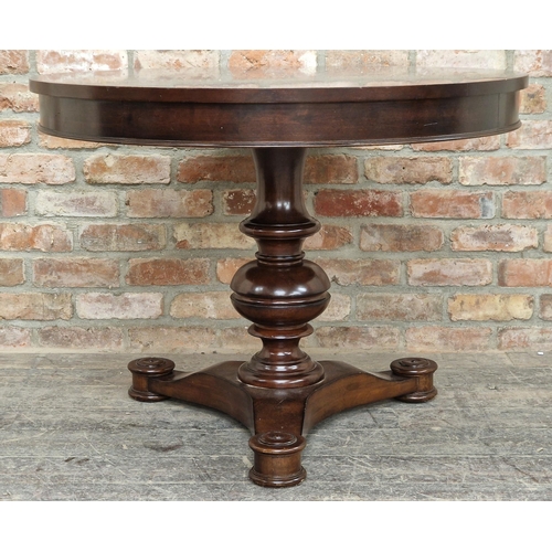 1086 - Contemporary mahogany centre table with turned baluster column, H 76cm x W 102cm