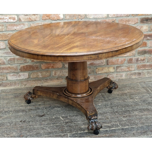 1087 - 19th century mahogany loo table with lions paw feet, H 72cm x W 116cm