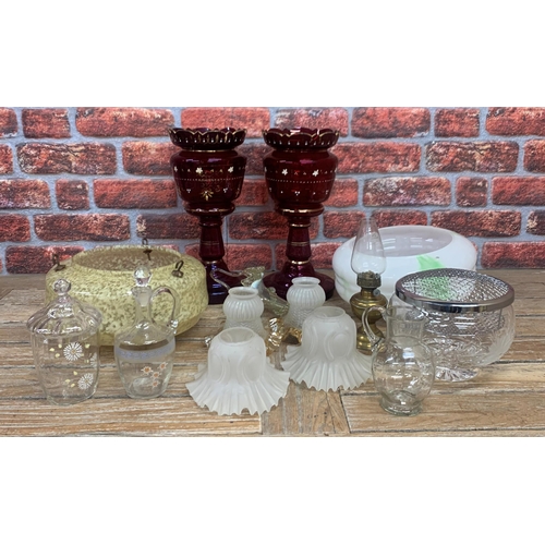 9 - Mixed assortment of vintage glass to include Art Deco fly catcher lightshades, hand painted glasses ... 