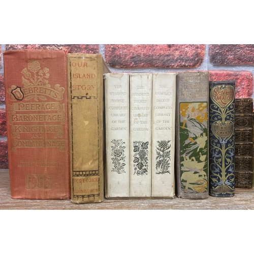 735 - Large collection of vintage and antique books to include art, history, Garden examples (four boxes)