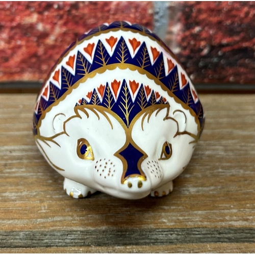 438 - Quantity of Royal Crown Derby Imari paperweights to include snail, bird and hedgehog examples (3)