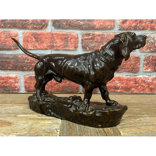 494 - Impressive bronze French fox hound, signed J Moigniez, L 39cm x H 21cm