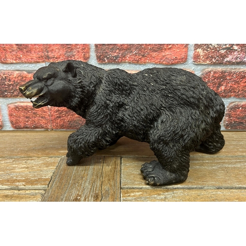 497 - Austrian well cast hollow bronze bear, in the Black Forest manner, L 36cm x H 22cm