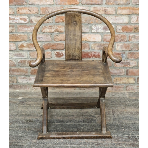 1196 - 19th century Chinese elm horshoe back chair, H 94cm