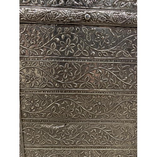 189 - 19th Century rare Rajasthan Indian Solid Silver treasure chest/casket, massive rectangular form with... 