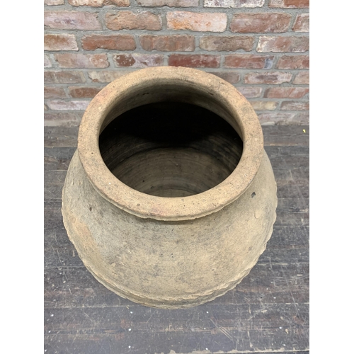 1003 - Large Turkish ribbed terracotta amphora olive oil jar, H 90cm x D 35cm