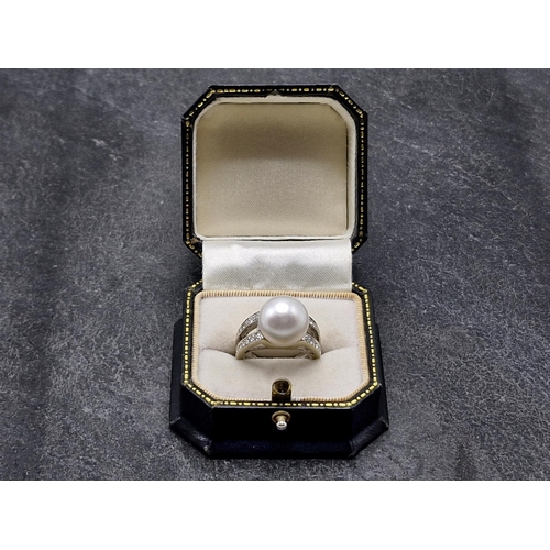 80 - 18ct white gold, pearl and diamond dress ring, large Southsea pearl with 24 round brilliant cut diam... 