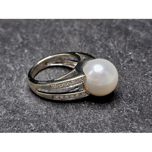 80 - 18ct white gold, pearl and diamond dress ring, large Southsea pearl with 24 round brilliant cut diam... 