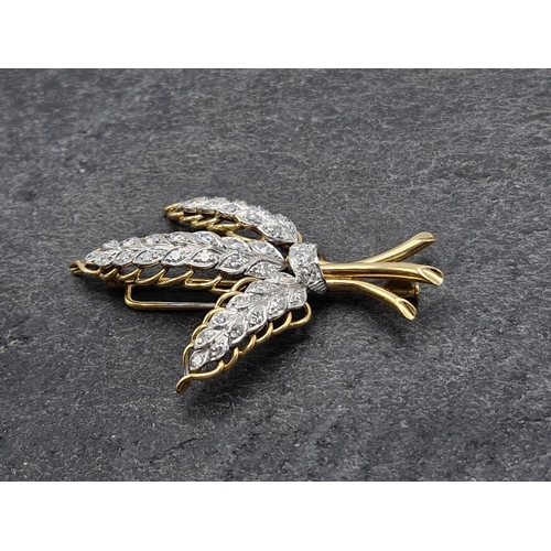 82 - In the manner of Tiffany - 18ct diamond set novelty wheat brooch, 40 brilliant cut diamonds, 5.5 x 4... 