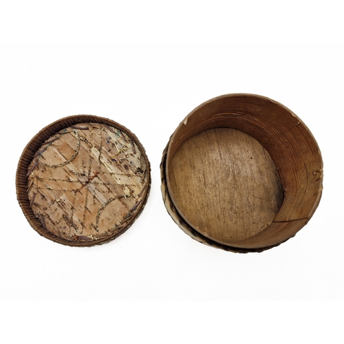 241 - Early 20th century Mi’kmaq Native Indian birch bark and porcupine quill box, H 8cm x D 11cm