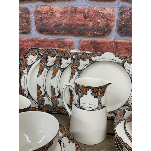 478 - Assortment of Crown Ducal 'Orange Tree' Art Deco ceramics to include tea pot, cups, saucers and plat... 