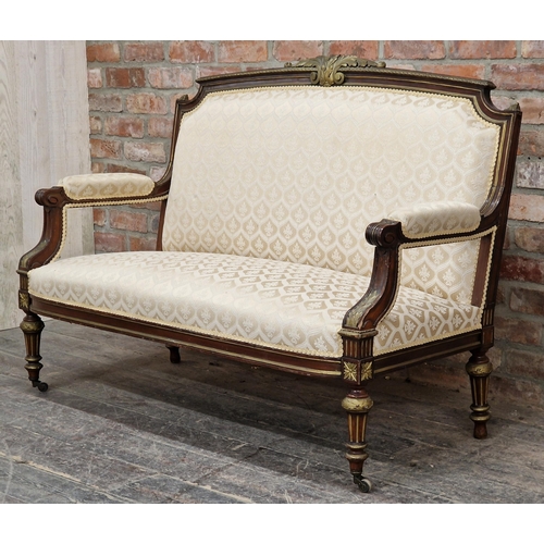 1320 - A good quality pair of 19th century French mahogany and giltwood sofas, raised on turned supports, H... 