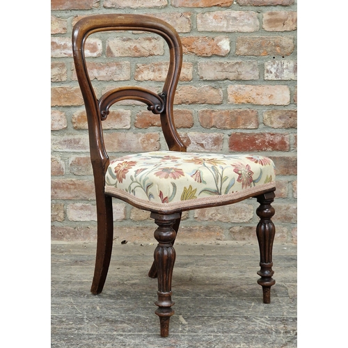 1353 - Set of four Victorian mahogany balloon back dining chairs, H 91cm (4)