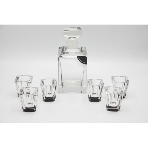 484 - Good quality 1930s Art Deco glass decanter set, decanter and six square cut glasses, with black circ... 