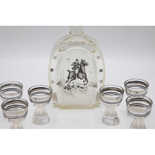 485 - Hunting Interest - impressive Art Deco period decanter set, decanter of horse shoe form decorated wi... 