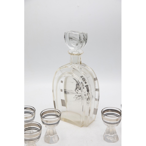 485 - Hunting Interest - impressive Art Deco period decanter set, decanter of horse shoe form decorated wi... 