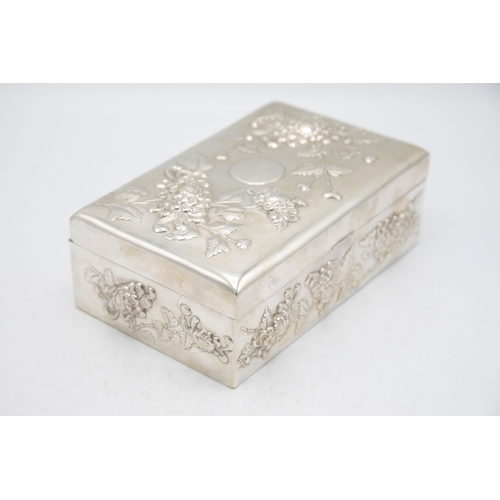 202 - Superior quality Chinese silver jewellery casket by Sing Fat (Canton circa 1900), cast with chrysant... 