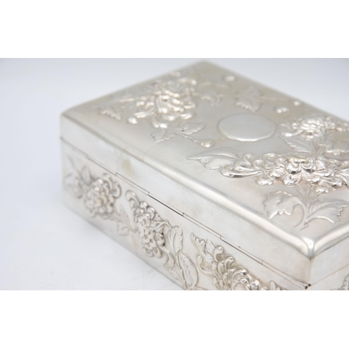 202 - Superior quality Chinese silver jewellery casket by Sing Fat (Canton circa 1900), cast with chrysant... 