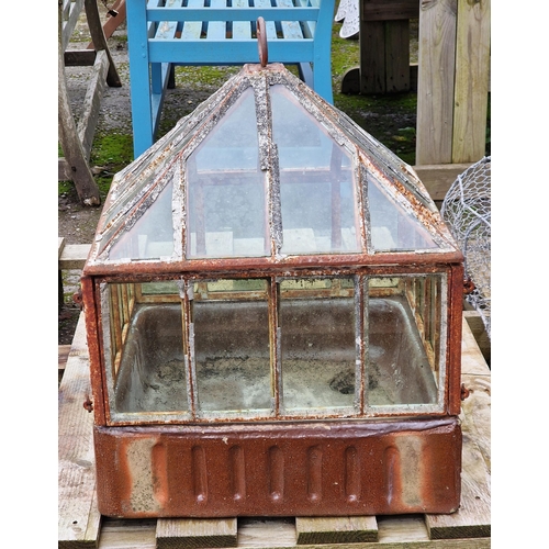 1081 - Good quality Victorian painted iron garden cloche together with an associated salt glazed sink, H 50... 