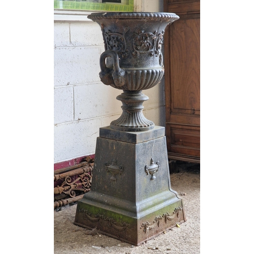 1130 - Good Victorian cast iron Campana urn on pedestal with lobed bowl, fluted socle and swag relief, H 10... 