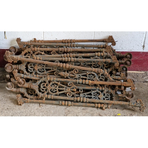 1138 - Collection of good quality reclaimed Victorian cast iron stair rails with pierced detail and pineapp... 