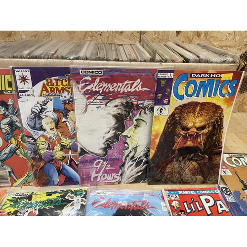 497 - COMICS: A large collection of around 300 comics to include DC Comics, Dark Horse, Comico & Valiant e... 