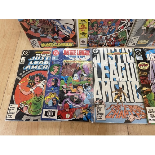 499 - COMICS: A large collection of around 300 comics to include DC Comics & Marvel, featuring titles such... 