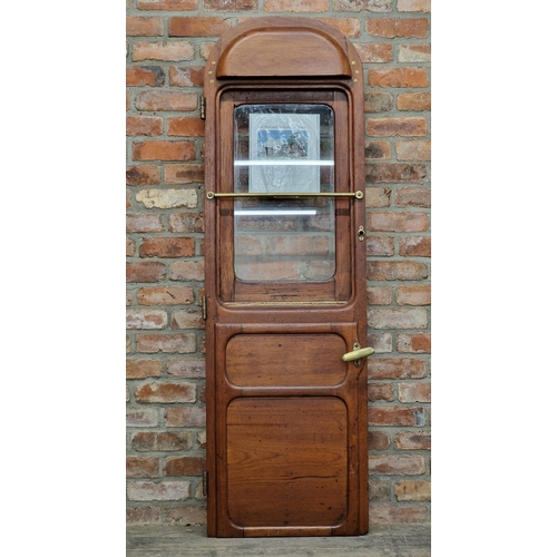 1172 - A good quality vintage railway carriage door with brass lock and handle, inscribed 'Live in MetroLan... 