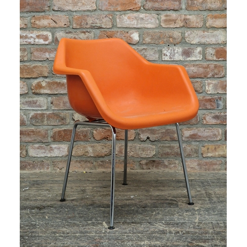 1179 - Robin Day for Hille - Vintage orange plastic tub chair raised on chrome supports, H 75cm