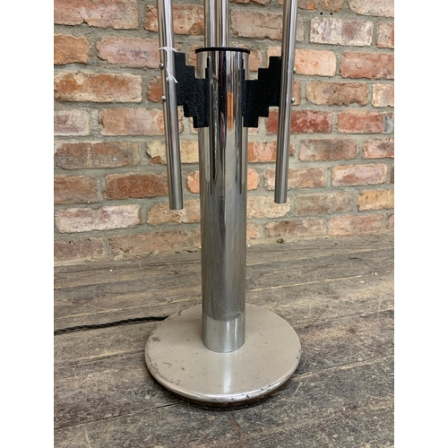 1150 - 1960's floor standing lamp with opalescent glass shades and circular chrome base, base 28cm diameter... 