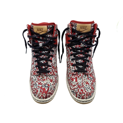 102 - Nike Dunk 'Sky High X Liberty Of London' red and white floral sneakers, size 7, with original box