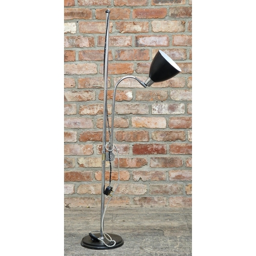 1139 - Vintage chrome adjustable floor lamp, H 125cm