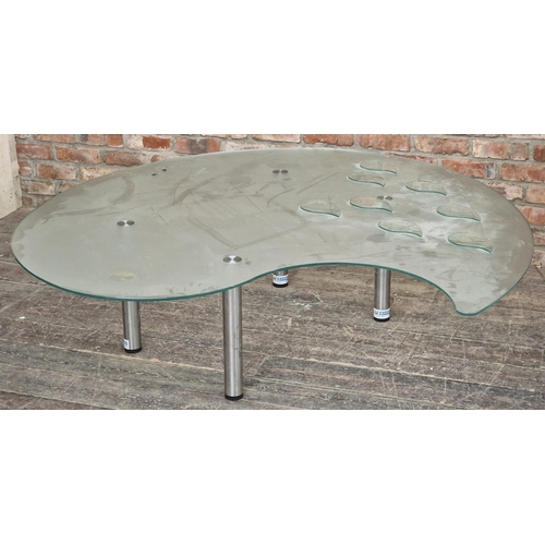 1330 - Vetreria Romagna - Contemporary chrome and frosted glass coffee table in the form of an artists pale... 