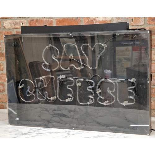 1031 - Vintage 1990's 'Say Cheese' red neon sign, working, 95cm x 65cm