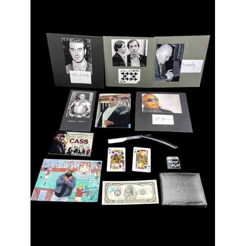 465 - Mixed Gangster Lot - 'Mad' Frankie Fraser signed cut throat razor and 'Million Dollar' note, Goodfel... 