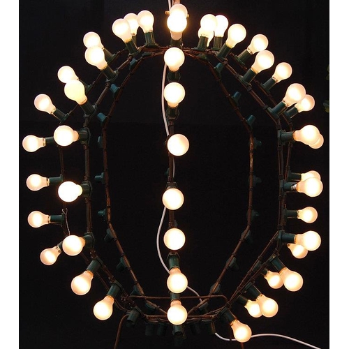 1033 - Impressive Mid-Century bespoke iron framed one hundred bulb carnival light chandelier, working, 160c... 