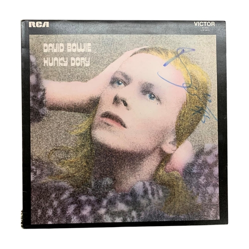 406 - David Bowie - autographed Hunky Dory vinyl album- RCA records, signed by Bowie in blue felt tip pen ... 