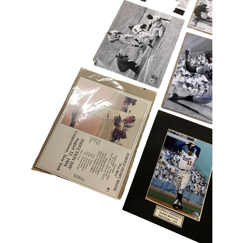 625 - Baseball ephemera - mixed quantity of vintage baseball autographs and photographs, to include signed... 