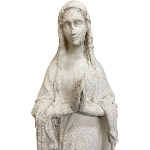 1462 - Plaster statue of praying Madonna, H 85cm