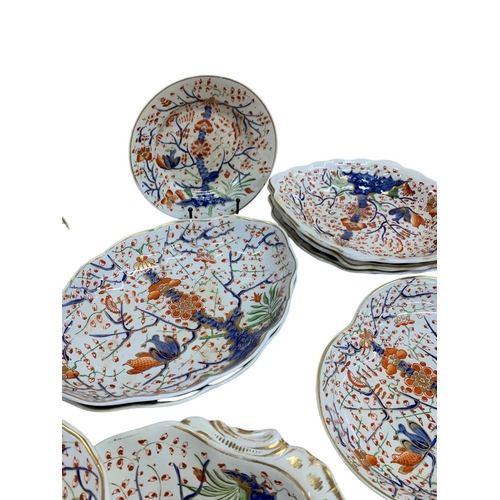 362 - Crown Derby 1820's 'Two Quails' pattern dessert service, 20 pieces, to include 3 scallop shaped dish... 