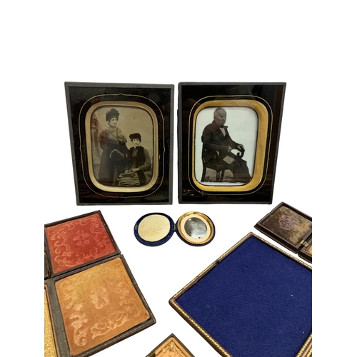 171 - Collection of Victorian portrait daguerreotype photographs to include leather, velvet and carved bak... 