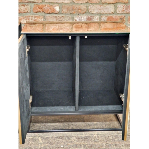 1288 - David Hicks - Pair of contemporay suede lined cabinets with glass tops, H 73cm x W 70cm x D 40cm (2)