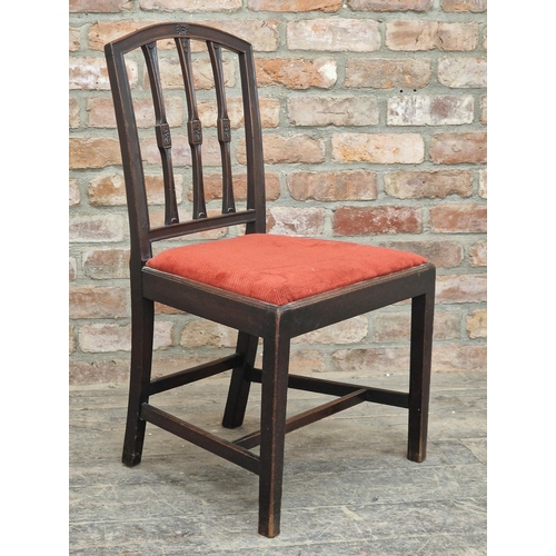 1296 - Set of four Georgian mahogany dining chairs with drop in seats, H 87cm (4)