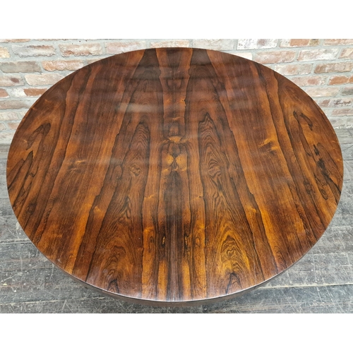 1323 - William IV rosewood tilt top breakfast table, H 73cm x diameter 129cm