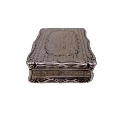 140 - Good quality Victorian silver table snuff box, the hinged lid with engraving 'Presented to Mr Robert... 