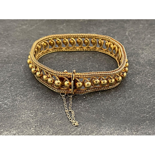 25 - Italian 9ct fancy link bracelet, by UnoAerre, British import hallmarks, 20cm long, 25.4g