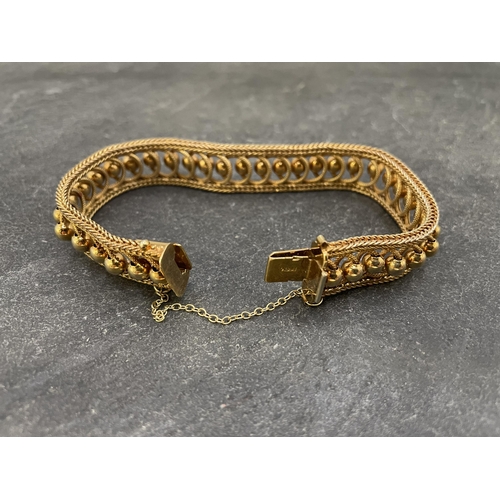 25 - Italian 9ct fancy link bracelet, by UnoAerre, British import hallmarks, 20cm long, 25.4g