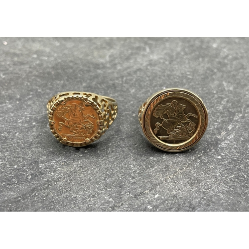 64 - Two similar 9ct sovereign style rings, sizes P and T/U, 6.5g (2)...