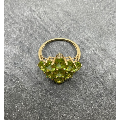 71 - 9ct peridot cluster cocktail ring, size R/S, 4.2g